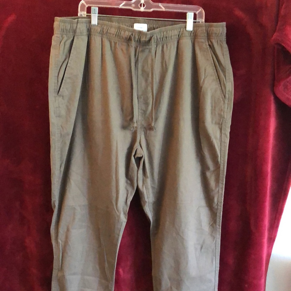 OLD NAVY MENS GREEN KHAKI JOGGERS